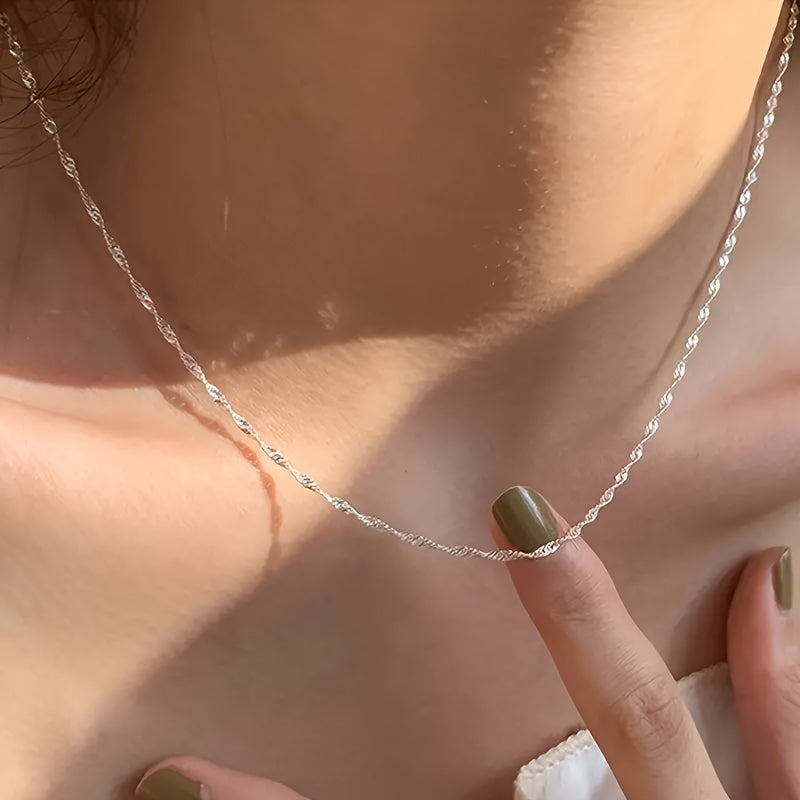 AQUÉRIA Wave Necklace