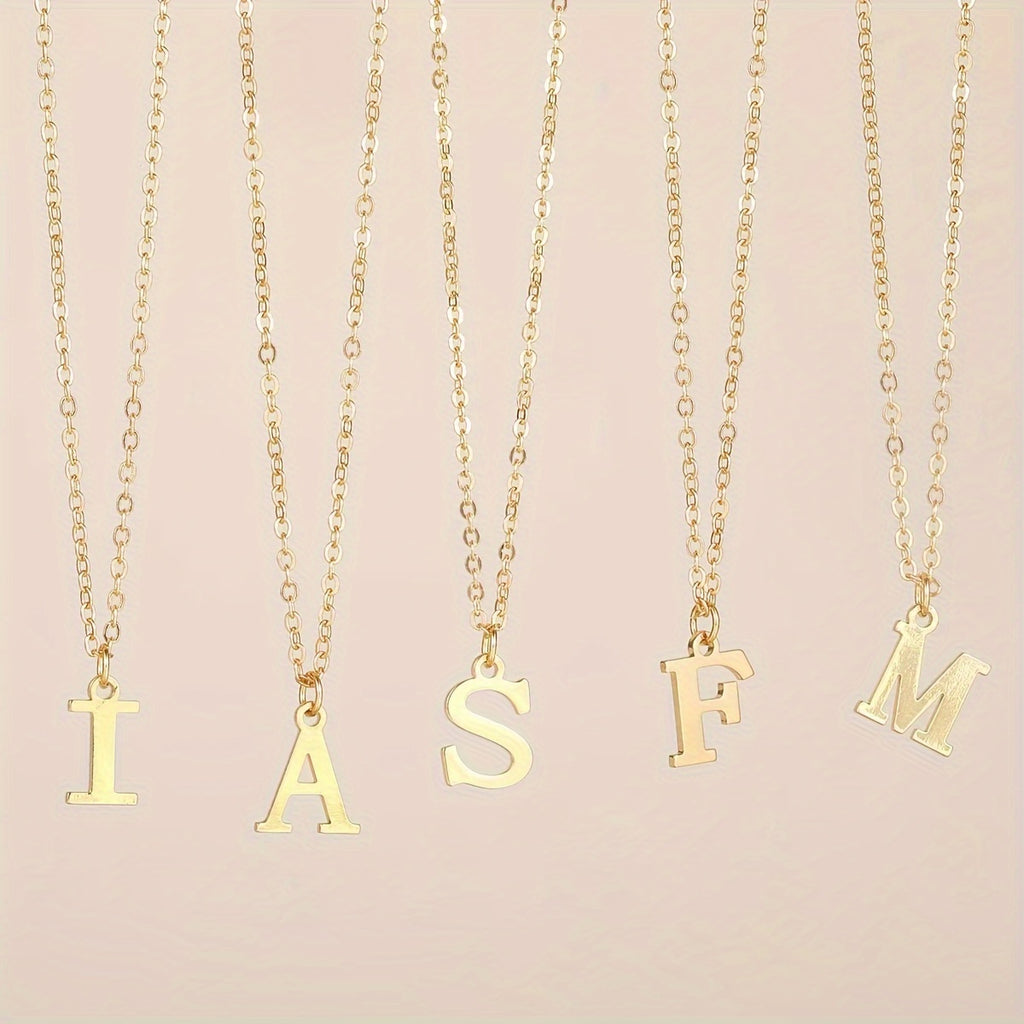 LÉTTERA Initial Necklace