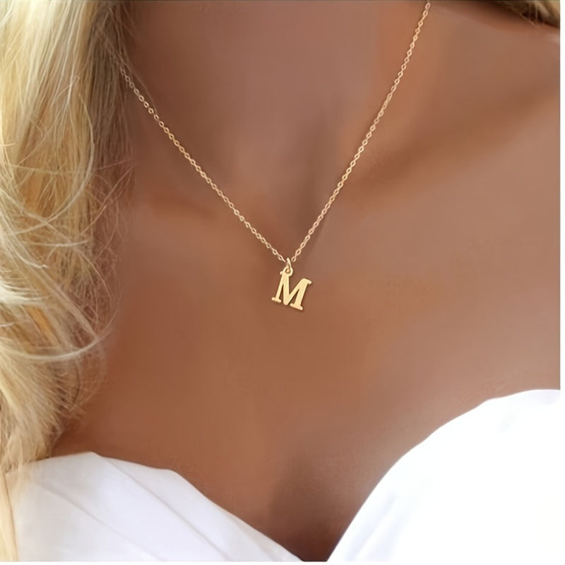 LÉTTERA Initial Necklace